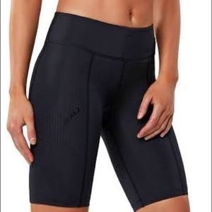 2XU Compression bike shorts